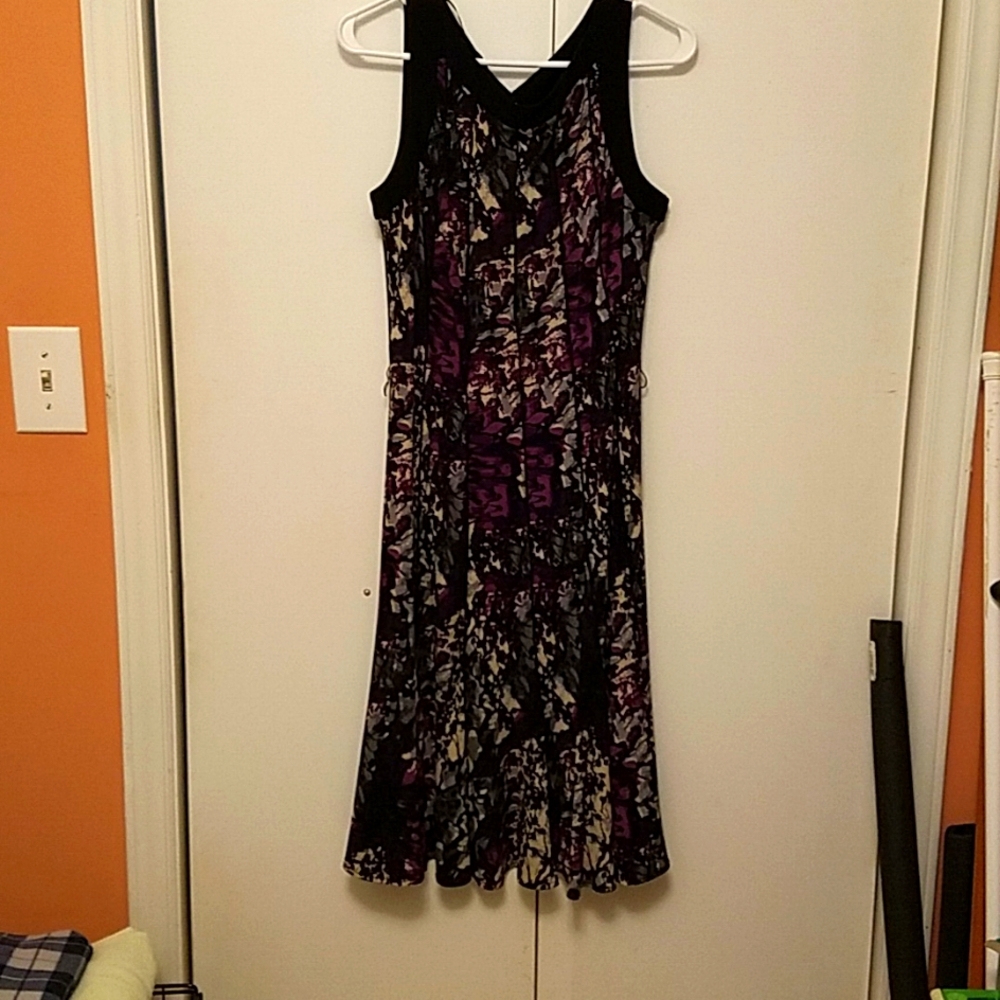 Sandra  Darren dress